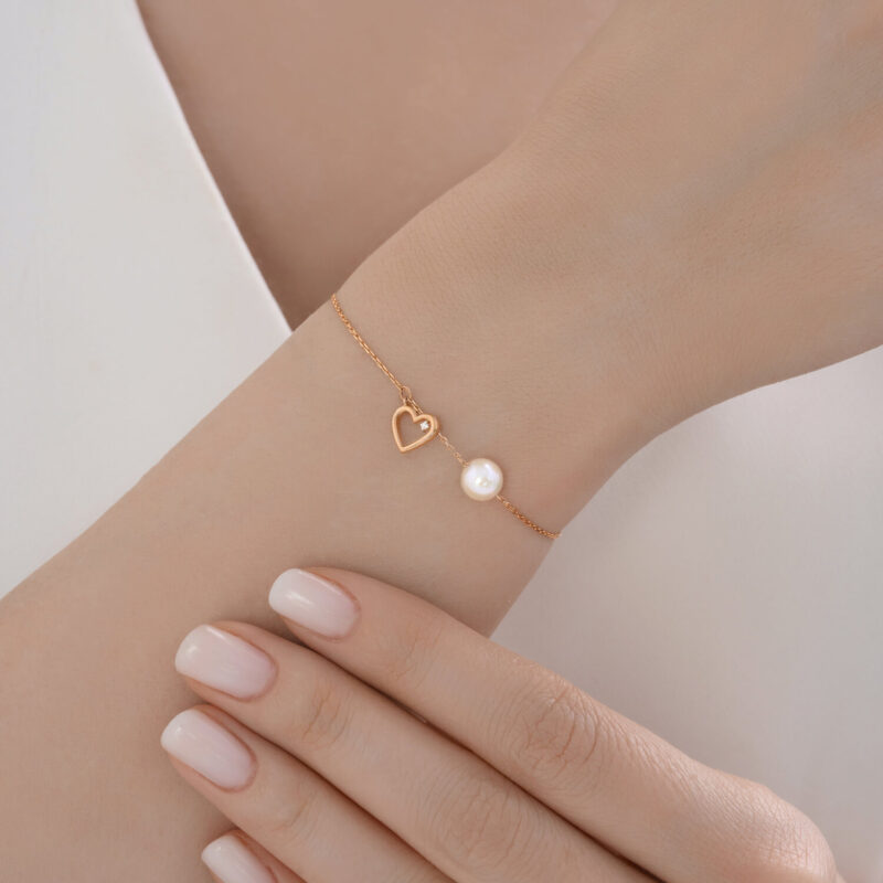 Golden Pearl & Diamond Heart Bracelet - Image 4