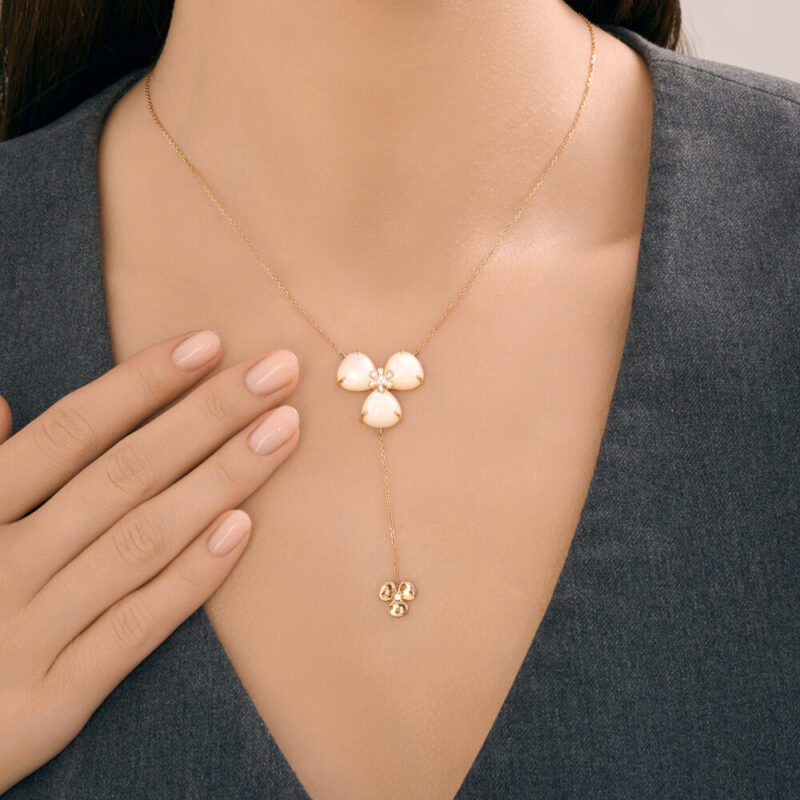 Floral D’oro Necklace - Image 3