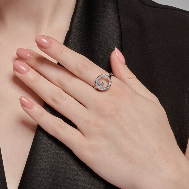 Silver & Cubic Zirconia Circle Ring - Image 2