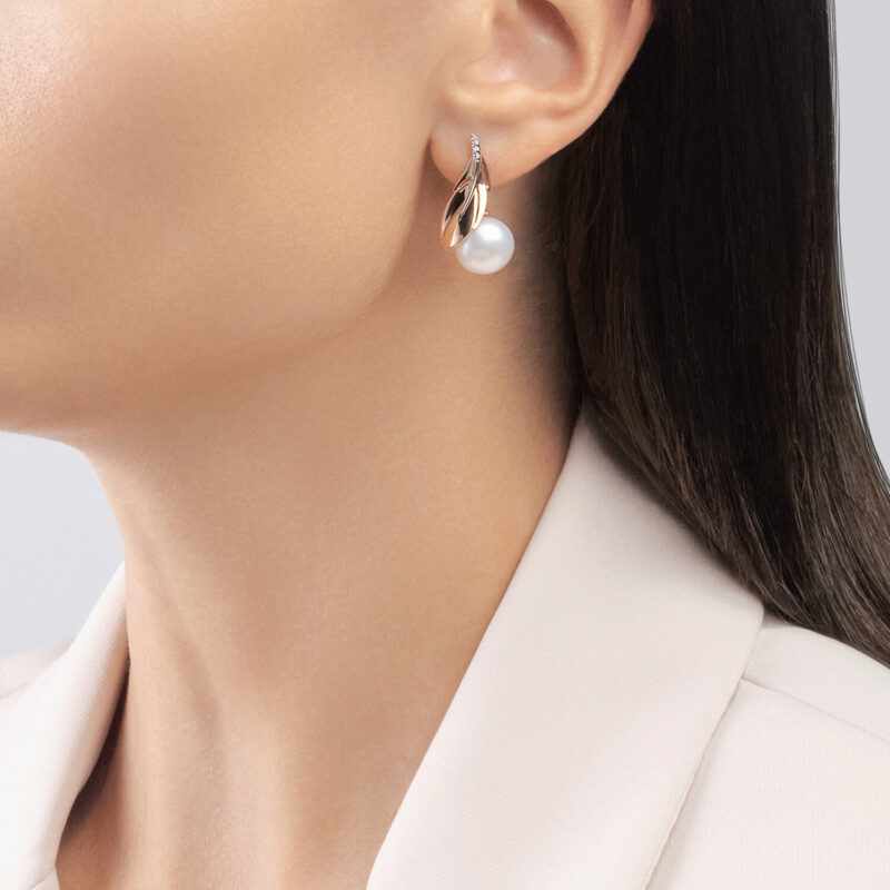 Gala Glamour Earrings - Image 3