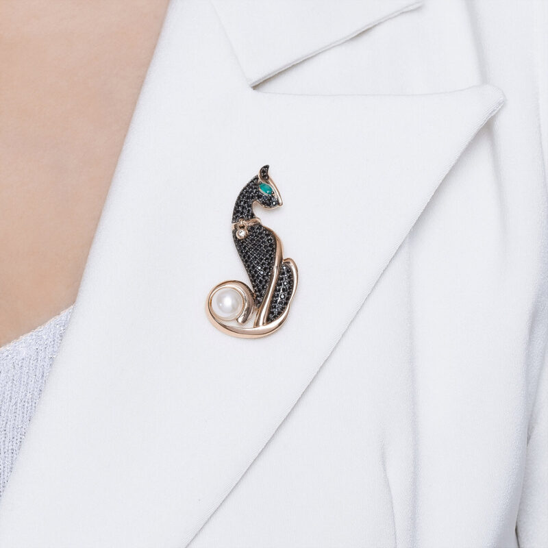 Noir Félin Brooch - Image 3