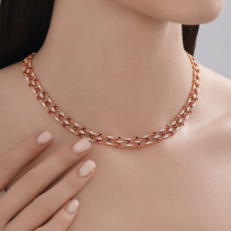 Crimson Majesty Necklace - Image 3